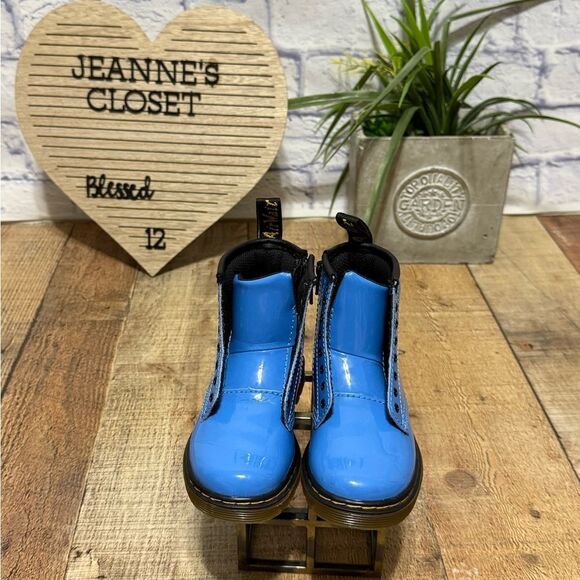 Dr. Martens
1460 Toddler Patent Lamper - Picture 4 of 10